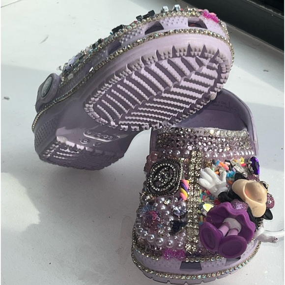 Custom crocs - Picture 2 of 3